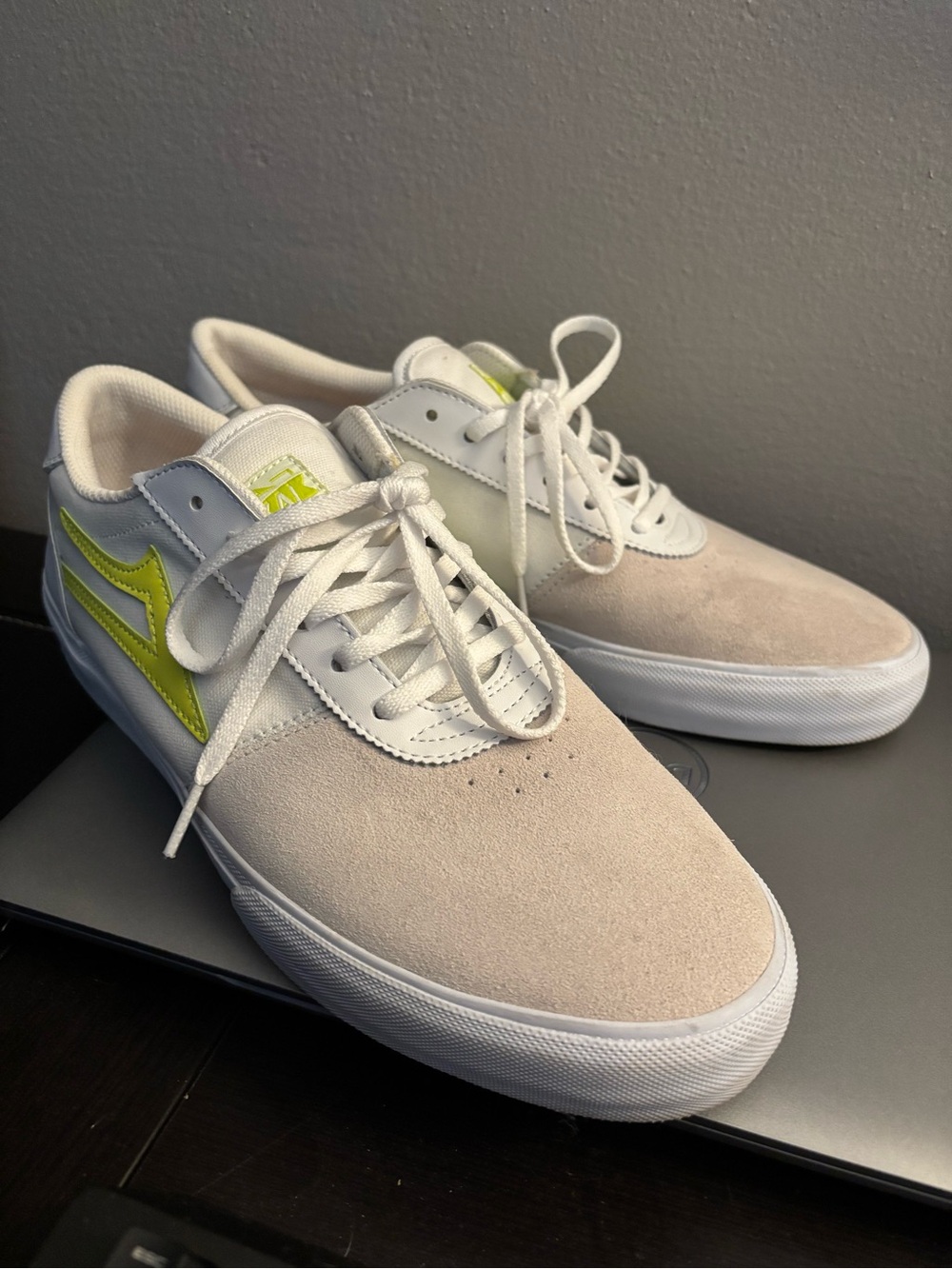 Lakai Men’s Manchester Suede Skate Shoes